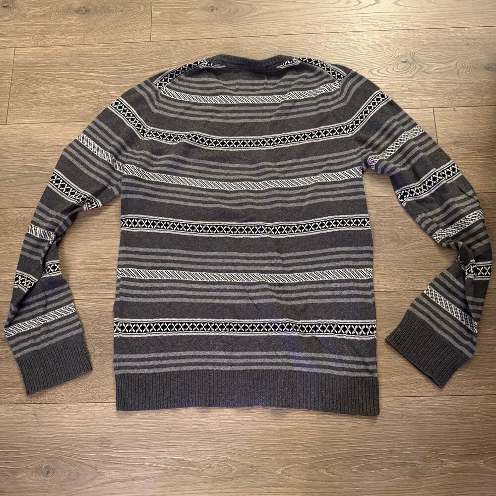 Grey Patterned Sweater - Picture 2 of 5